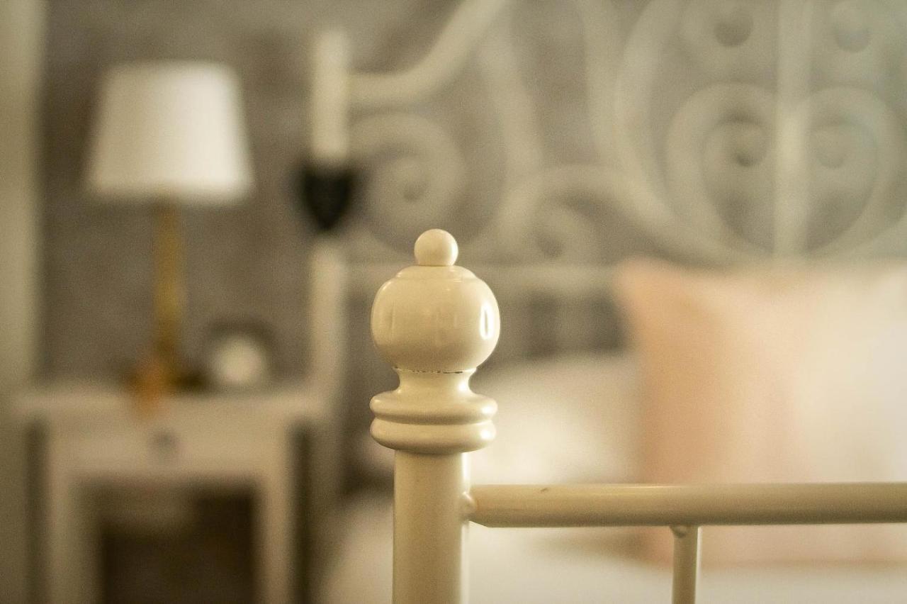 Guest House Camilla Альгеро Екстер'єр фото