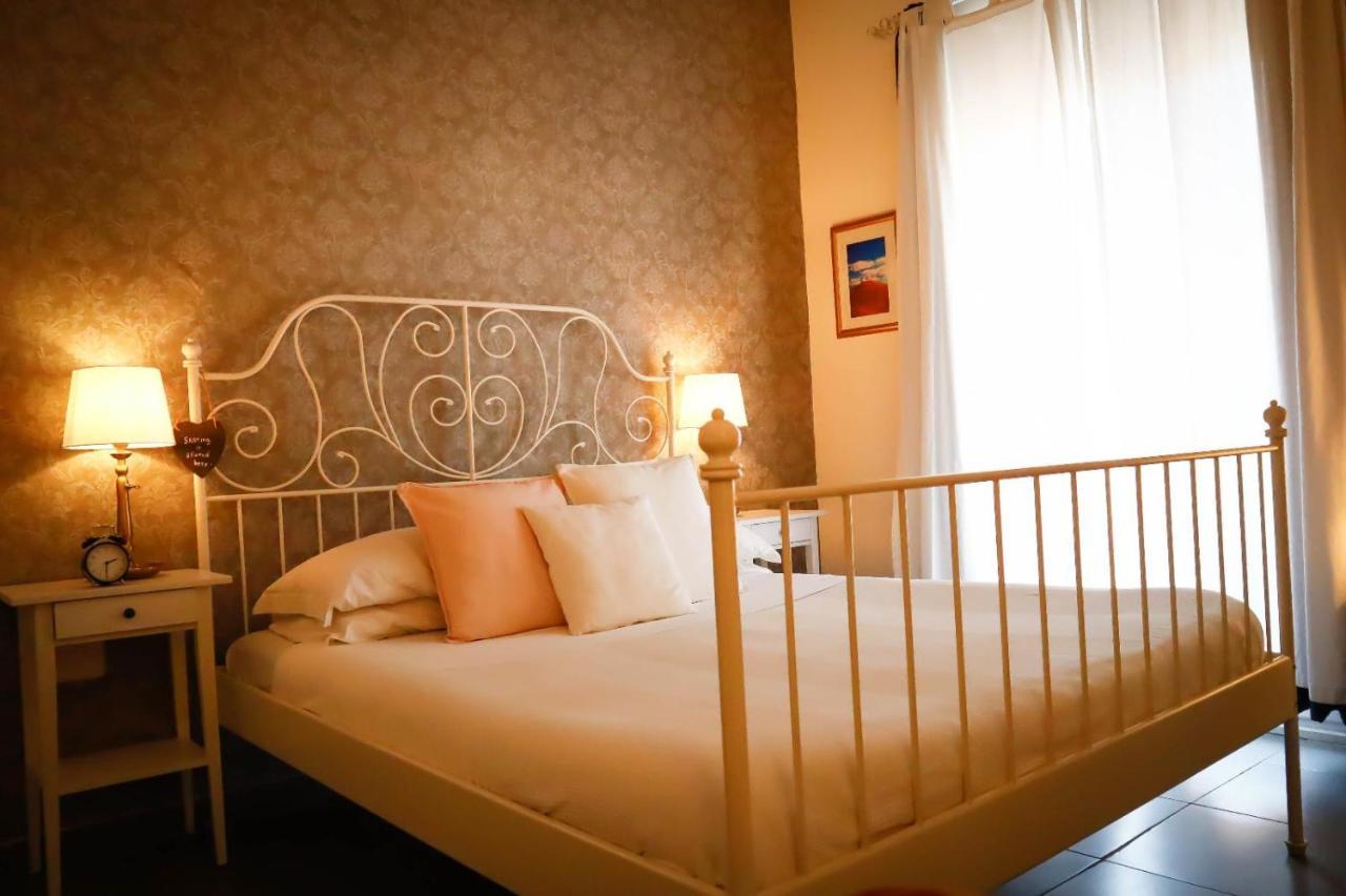 Guest House Camilla Альгеро Екстер'єр фото